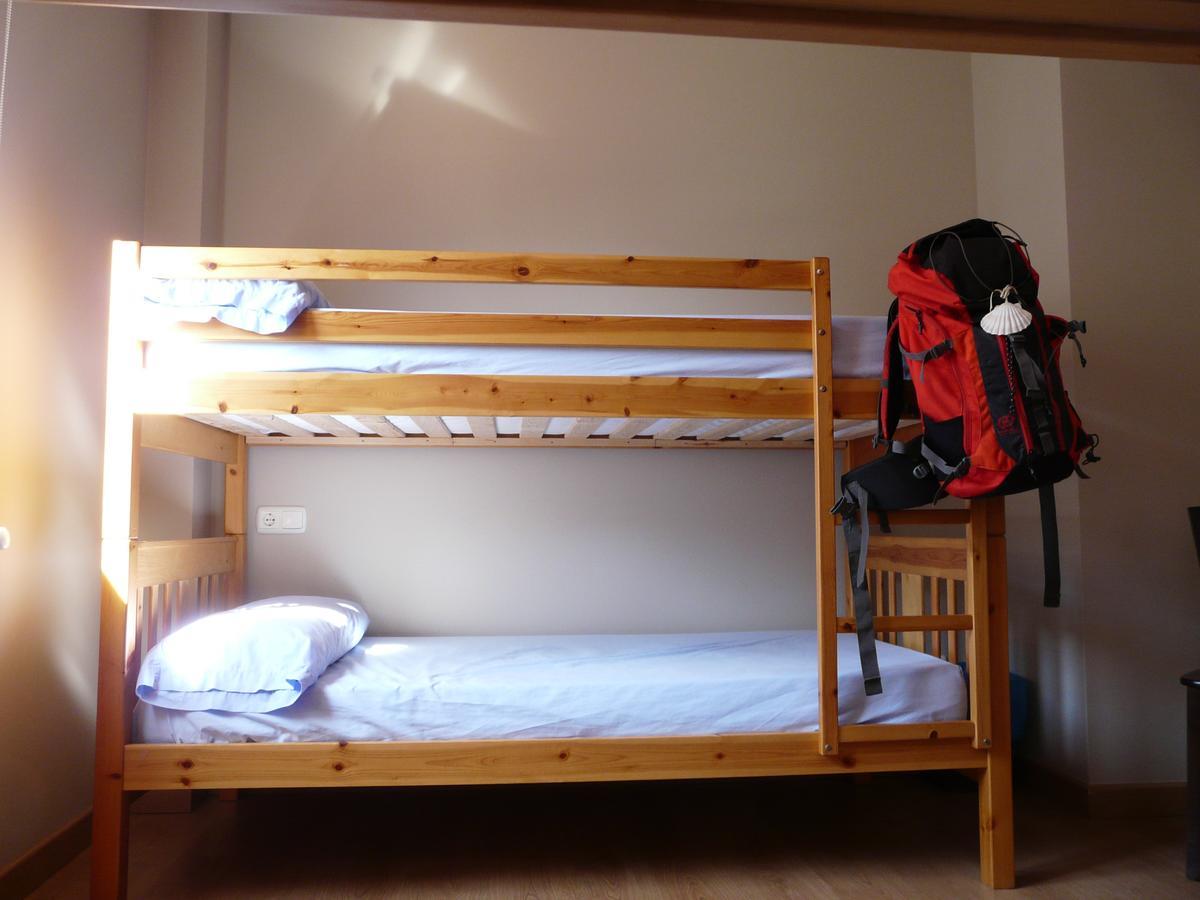 Albergue San Nicolas Larrasoana Eksteriør bilde