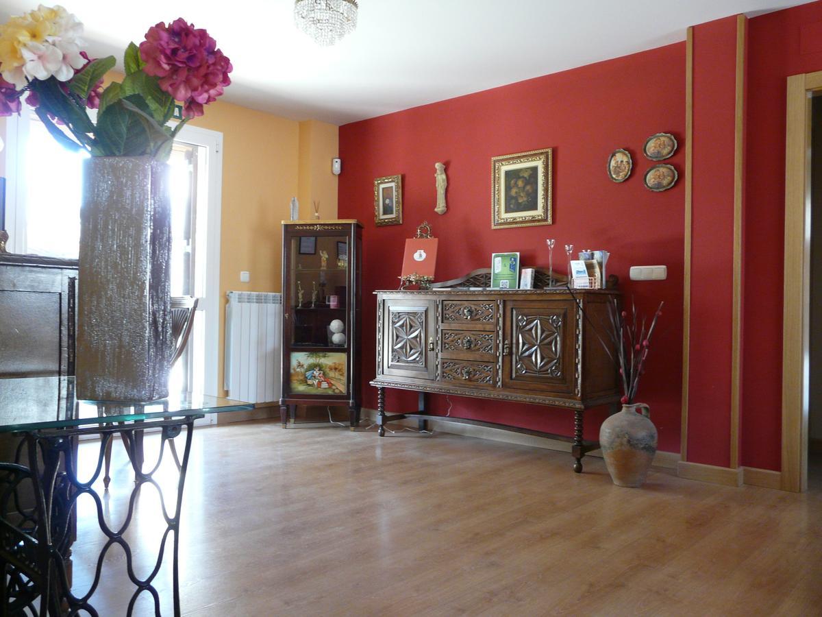 Albergue San Nicolas Larrasoana Eksteriør bilde